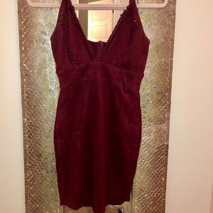 Maroon, body con dress